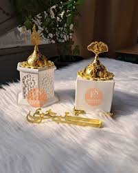 وسادة قطنية مطرزة